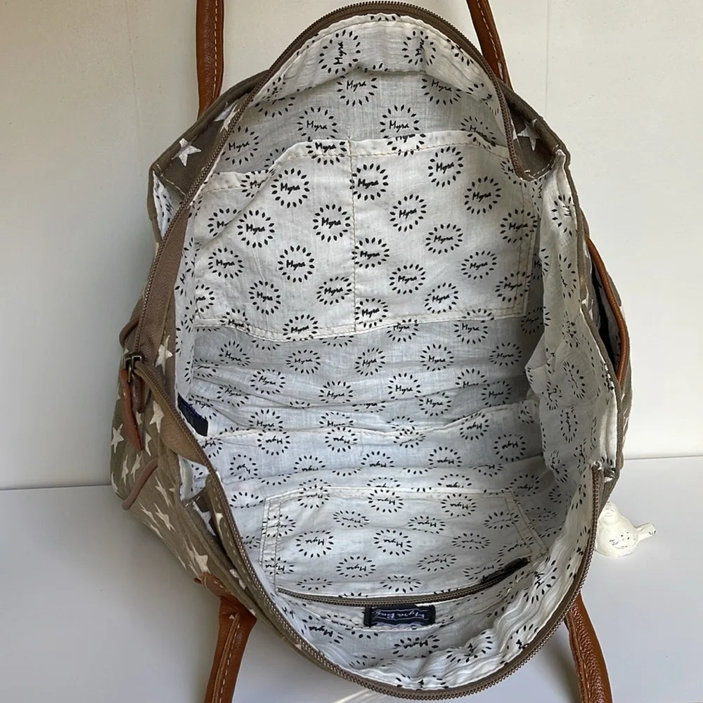Myra Bag Shoulder Bag